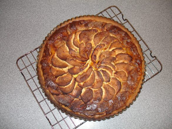 Swiss-style apple tart