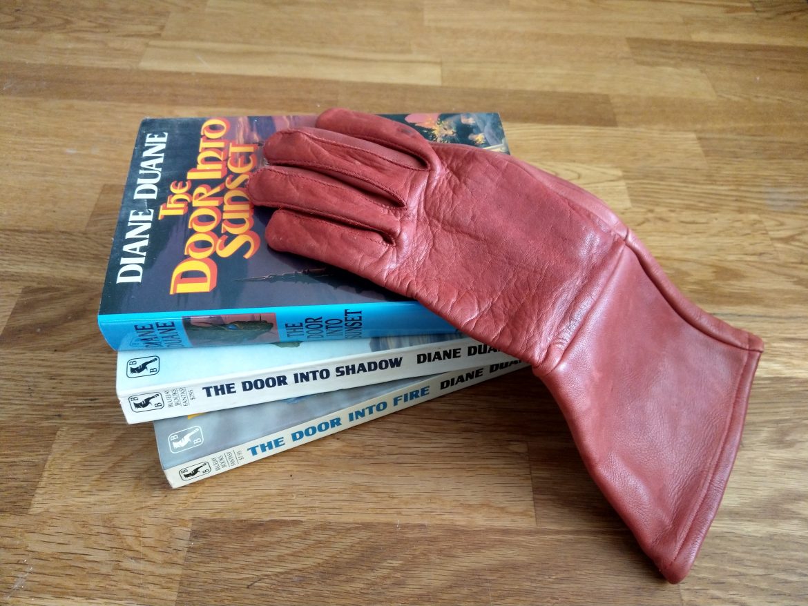 IMAG0176_Gauntlet_and_T5_trilogy The Tale of the Five, and a gauntlet